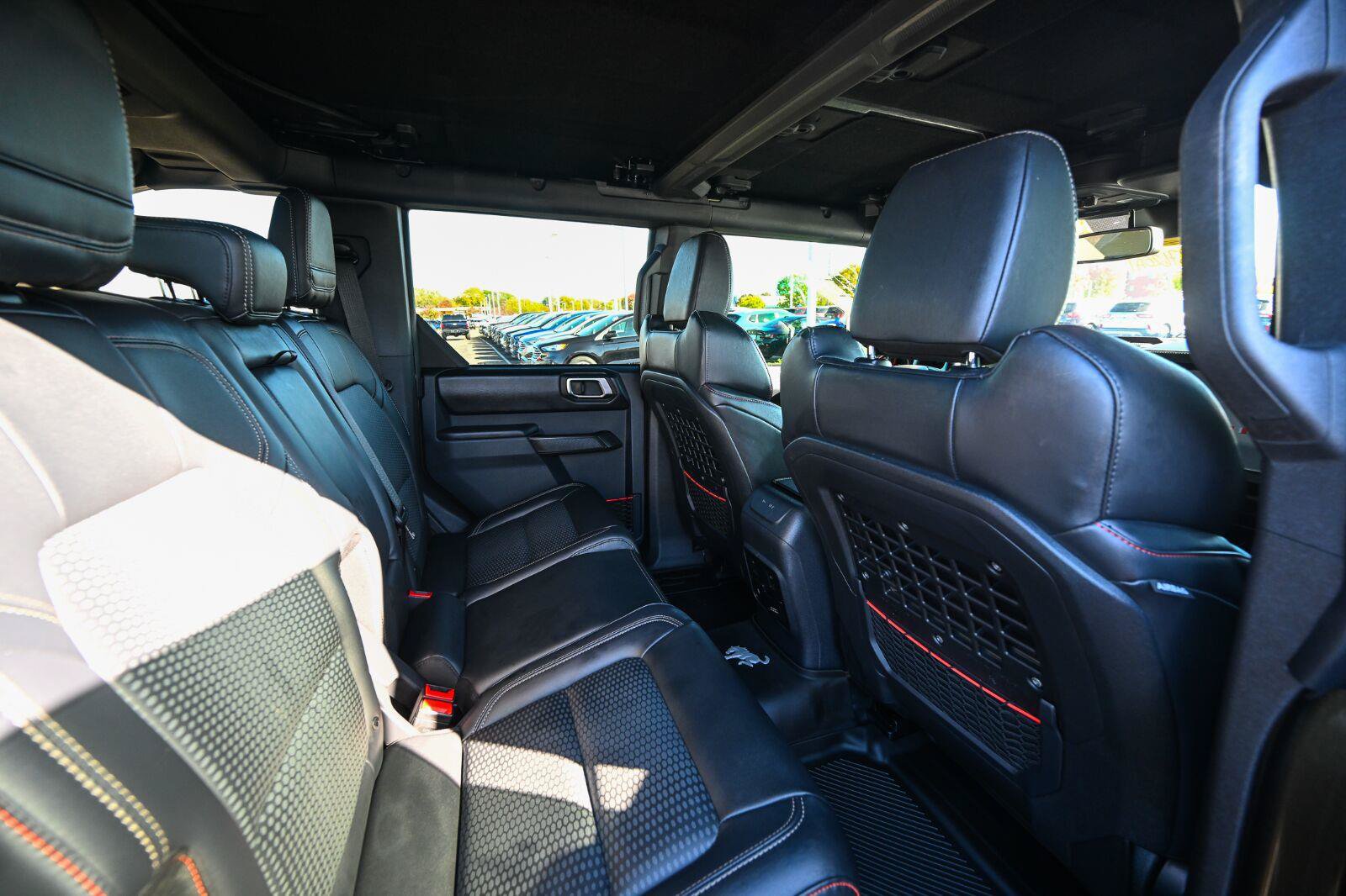 Used 2024 Ford Bronco Raptor w/ Interior Carbon Fiber Pack 6 AWD/4WD image 35