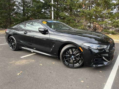 Used 2025 BMW M850i xDrive Coupe image 2