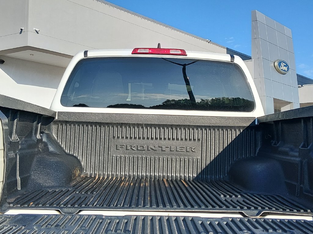 Used 2023 Nissan Frontier SV AWD/4WD image 15