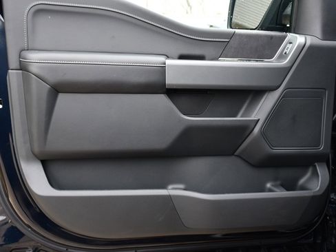 Used 2025 Ford F150 XLT w/ Equipment Group 302A MID image 28