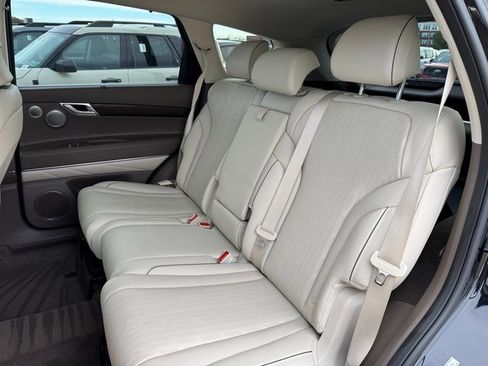 Used 2023 Genesis GV80 2.5T w/ Prestige Package image 16