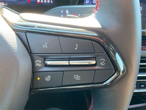 Used 2024 Chevrolet Traverse RS w/ LPO, Floor Liner Package image 32