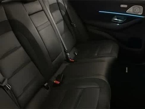 Used 2023 Mercedes-Benz GLE 53 AMG AMG GLE 53 image 34