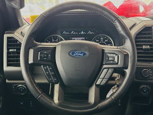 Used 2020 Ford F150 XLT w/ Equipment Group 302A Luxury AWD/4WD image 40