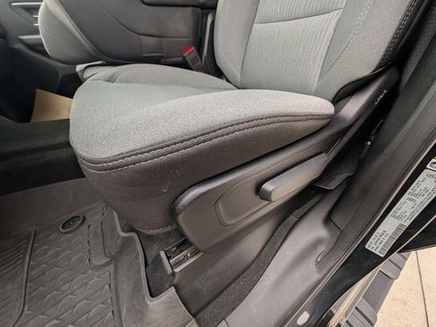 Used 2023 RAM 1500 Big Horn image 16