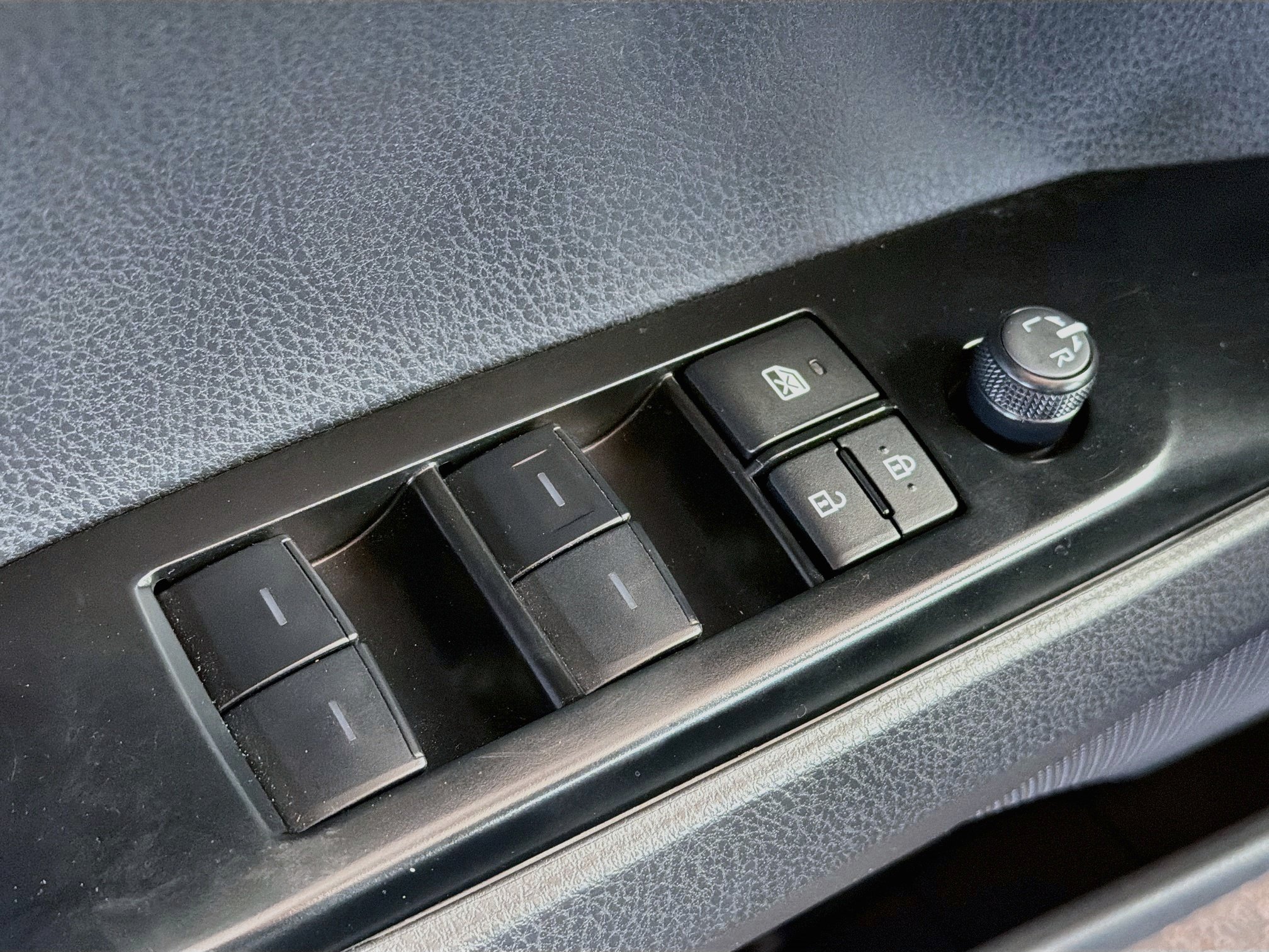 Used 2026 Toyota Camry LE FWD image 15