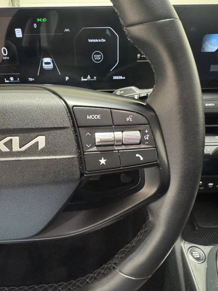 Used 2025 Kia K4 EX FWD image 16