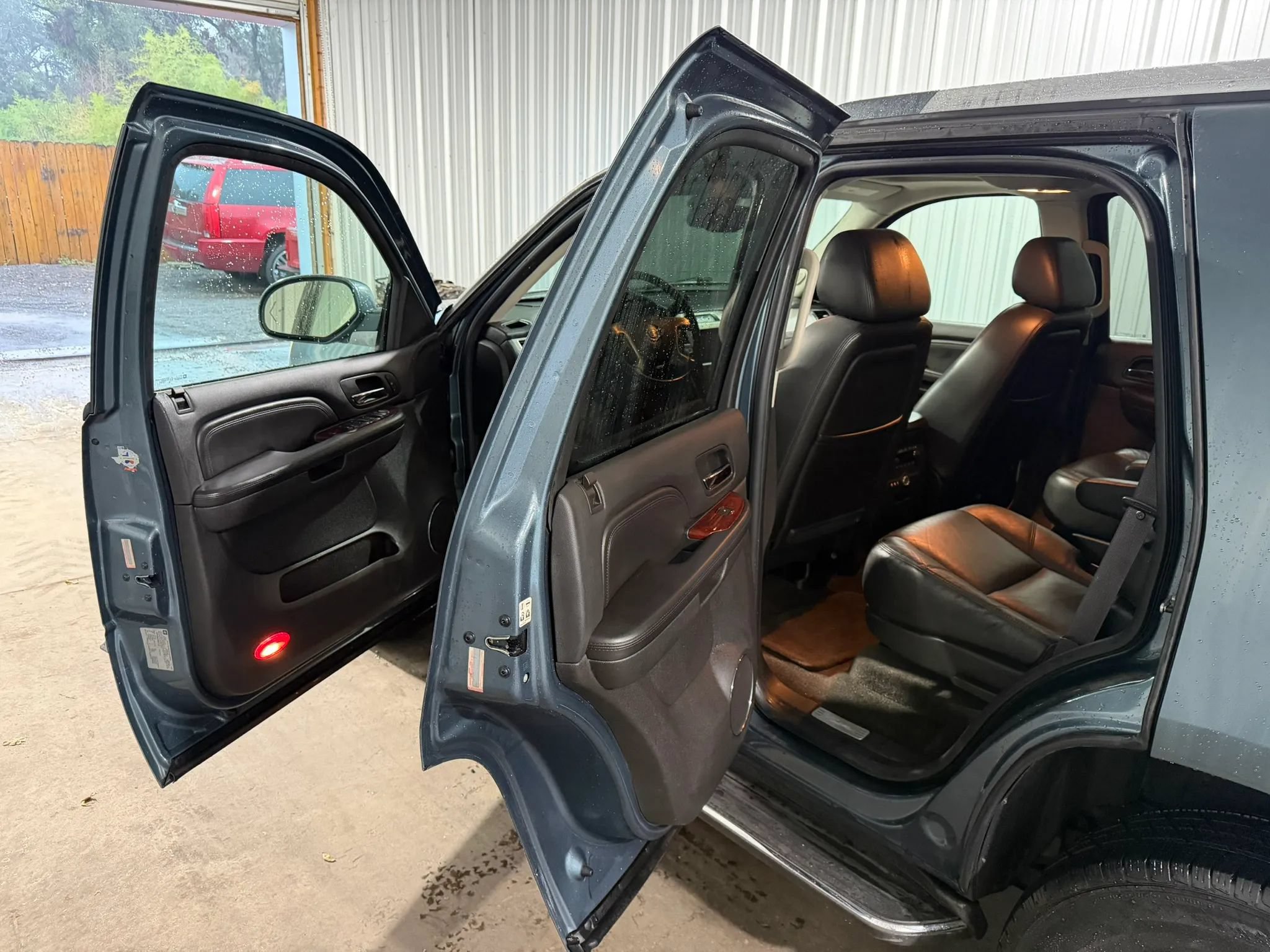 Used 2009 Cadillac Escalade 2WD image 7
