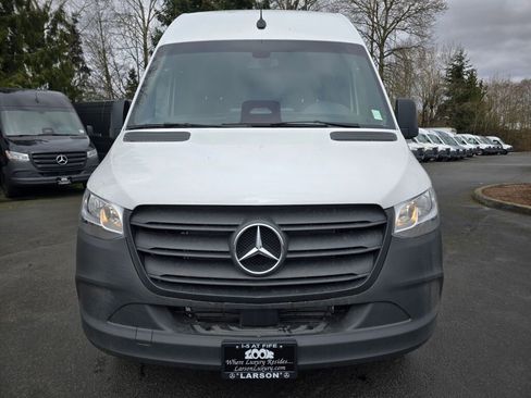 New 2025 Mercedes-Benz Sprinter 2500 image 8