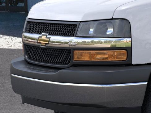 New 2026 Chevrolet Express 3500 w/ Power Convenience Package RWD image 37