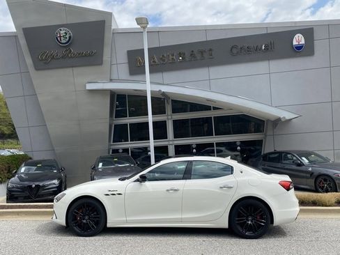 New 2024 Maserati Ghibli Modena image 8