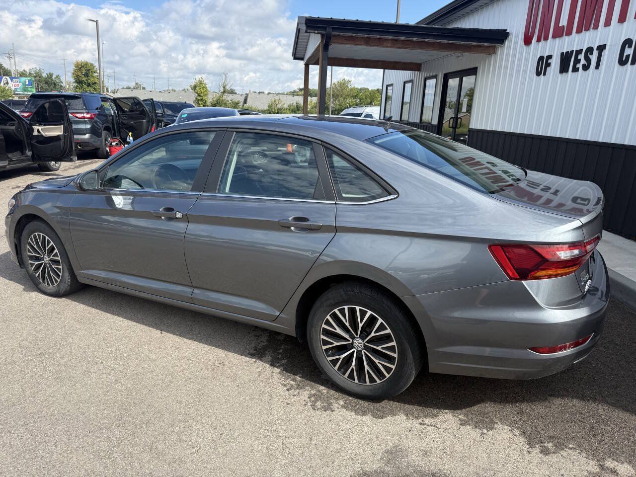Used 2019 Volkswagen Jetta SE FWD image 11