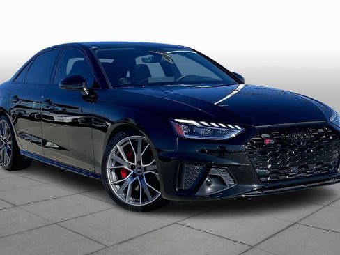 Used 2023 Audi S4 Prestige image 3