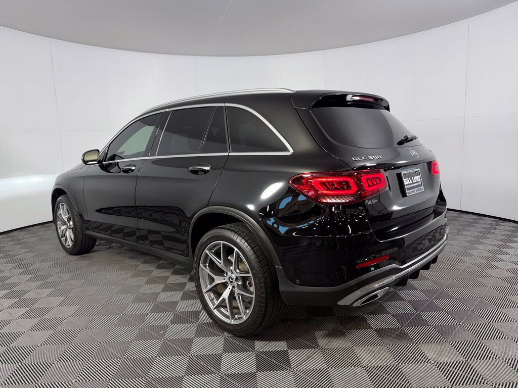 Used 2022 Mercedes-Benz GLC 300 4MATIC w/ AMG Line image 9