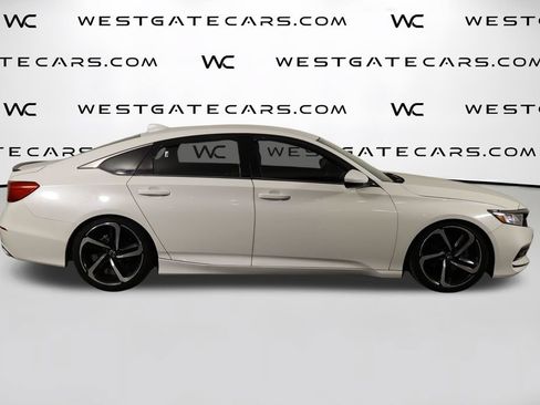 Used 2018 Honda Accord Sport image 42