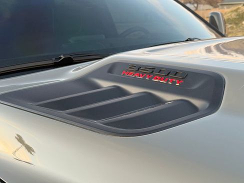 Used 2026 RAM 3500 Limited image 15