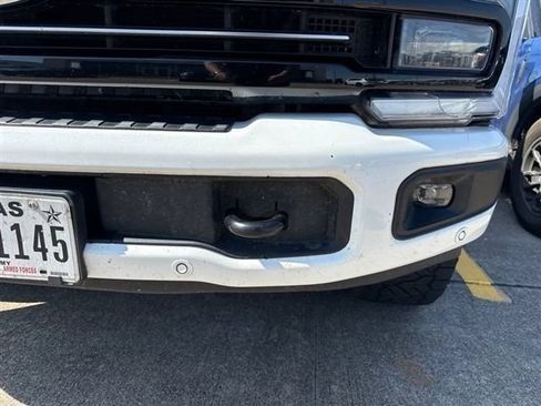 Used 2025 Ford F250 Platinum w/ FX4 Off-Road Package AWD/4WD image 9