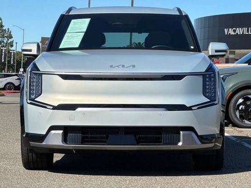 Certified 2024 Kia EV9 Land AWD/4WD image 11