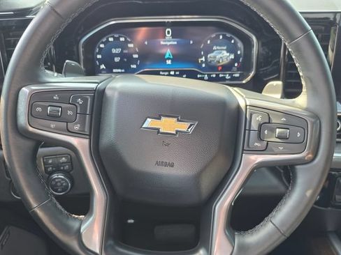 Used 2023 Chevrolet Silverado 1500 High Country w/ High Country Premium Package AWD/4WD image 28