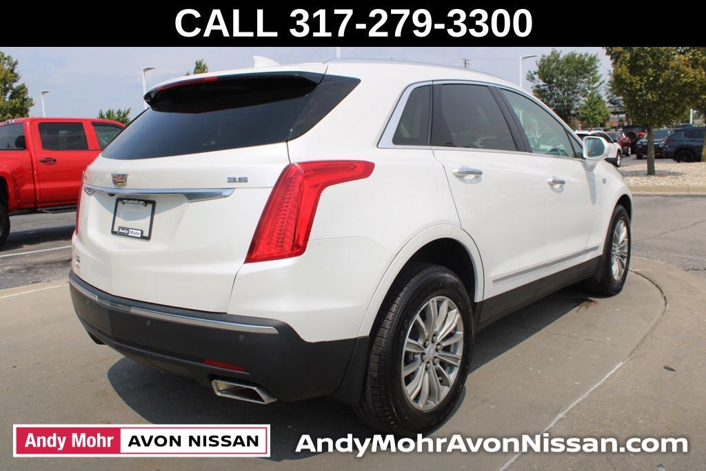 Used 2018 Cadillac XT5 Luxury w/ Driver Awareness Package AWD/4WD image 7