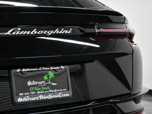 Used 2024 Lamborghini Urus Performante AWD/4WD image 14