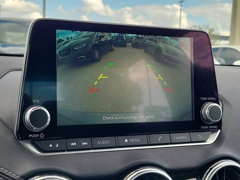 Used 2025 Nissan Sentra SV image 30