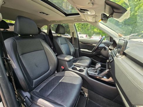 Used 2021 Kia Seltos SX w/ SX Sunroof Package AWD/4WD image 18
