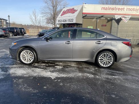 Used 2015 Lexus ES 350 Base 4dr Sedan image 4