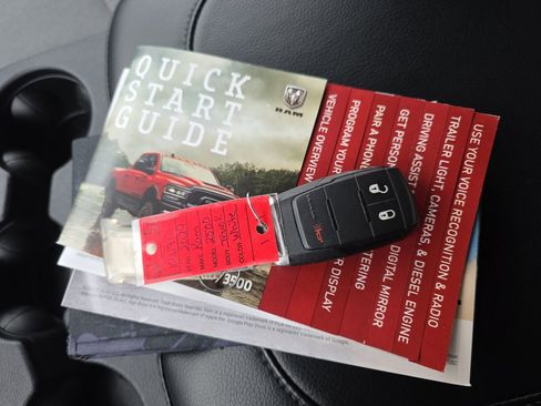 Used 2024 RAM 2500 Big Horn w/ Bed Utility Group image 38