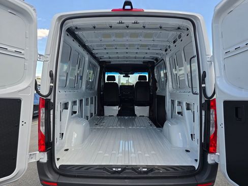 New 2026 Mercedes-Benz Sprinter 2500 image 16
