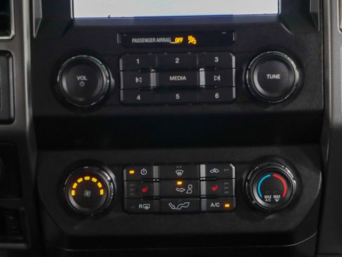 Used 2020 Ford F150 XLT w/ Equipment Group 302A Luxury image 18