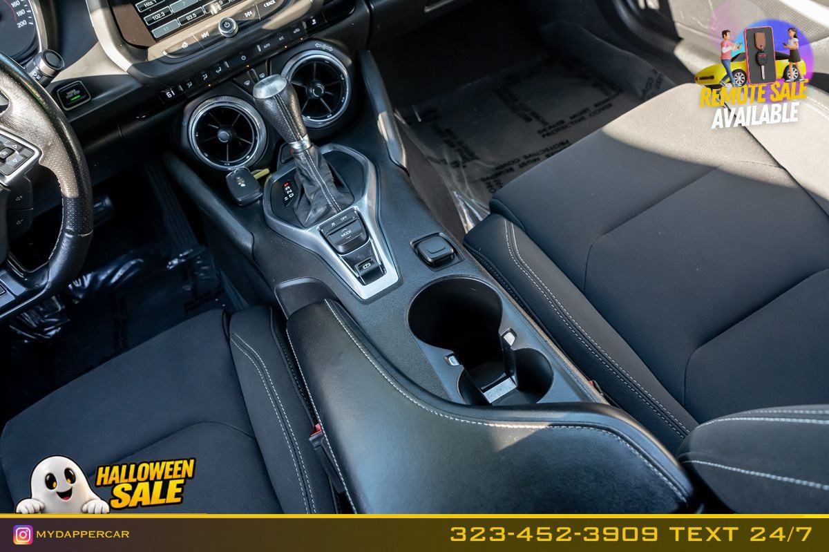 Used 2018 Chevrolet Camaro SS RWD image 20