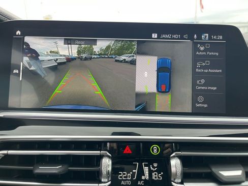 Used 2022 BMW X5 xDrive40i image 23