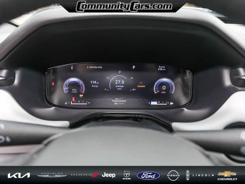 Used 2023 Jeep Compass Limited w/ Elite Group image 14