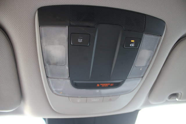 Used 2022 Kia Sorento S AWD/4WD image 14