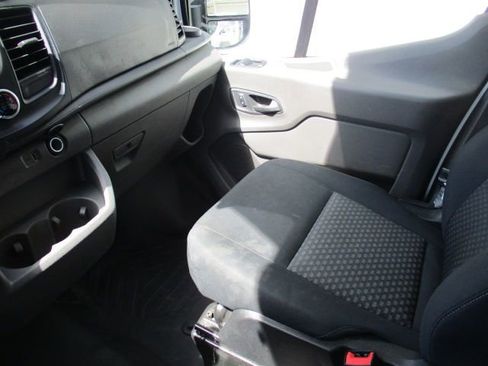 Used 2024 Ford Transit 250 Low Roof w/ Exterior Upgrade Package RWD image 17