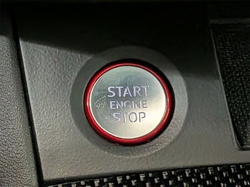 Used 2022 Audi SQ5 Premium Plus image 18