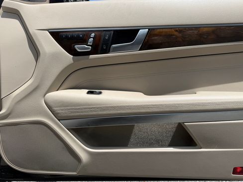 Used 2014 Mercedes-Benz E 550 Cabriolet image 41