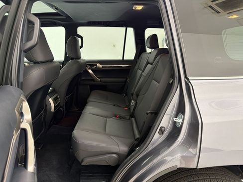 Used 2021 Lexus GX 460 Premium w/ Premium Package AWD/4WD image 15