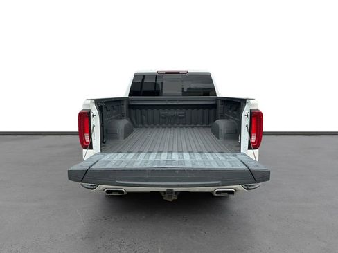 Used 2021 GMC Sierra 1500 SLT w/ SLT Premium Plus Package image 24