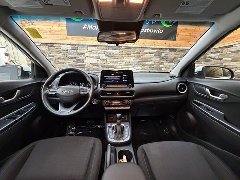 Used 2023 Hyundai Kona SEL w/ Convenience Package AWD/4WD image 16