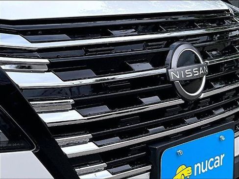 Certified 2024 Nissan Rogue SV AWD/4WD image 30