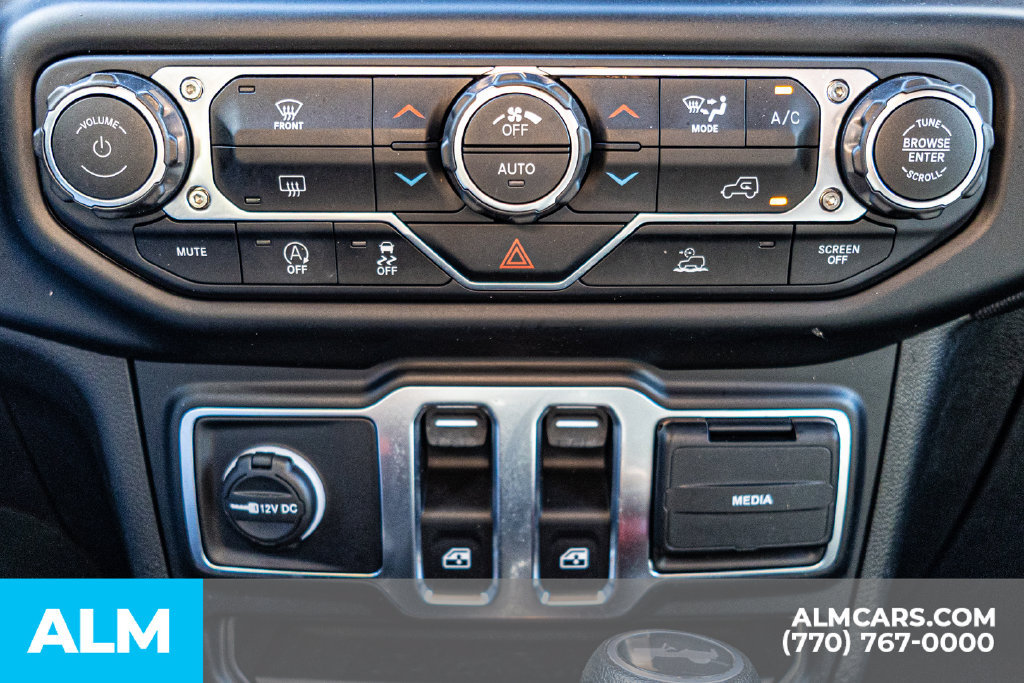 Used 2022 Jeep Wrangler Sport AWD/4WD image 37