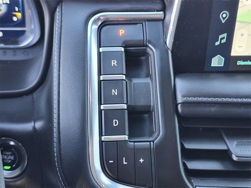 Used 2023 Chevrolet Tahoe Z71 w/ Luxury Package image 24