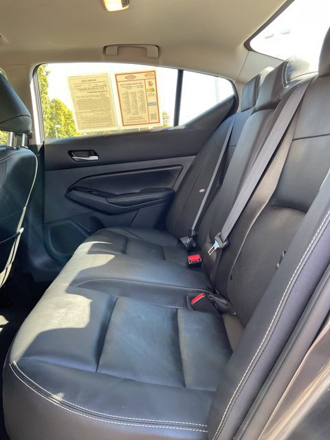 Used 2024 Nissan Altima 2.5 SL FWD image 15