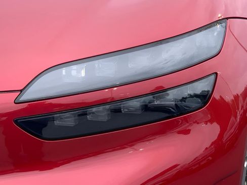 Used 2023 Genesis GV60 Performance image 10