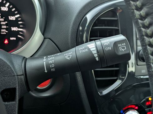 Used 2013 Nissan Juke SL image 16