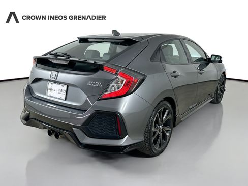 Used 2019 Honda Civic Sport Touring image 5