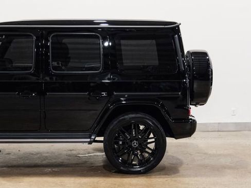 Used 2022 Mercedes-Benz G 550 w/ Exclusive Interior Package image 37