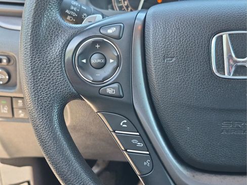 Used 2020 Honda Ridgeline Sport image 14